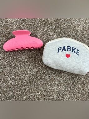 New Parke Blush Hair Claw Clip Pink plus zipper case